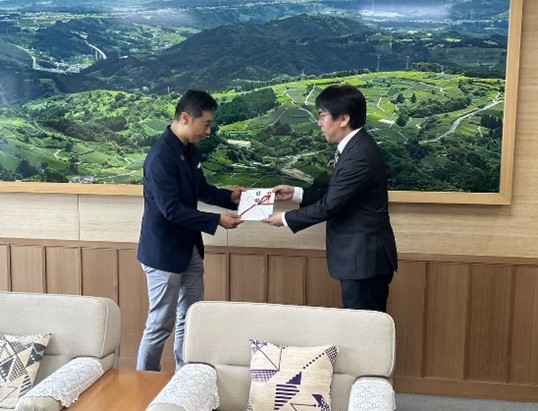 829aea8da11cbb9144481d5c5e8cd3c1